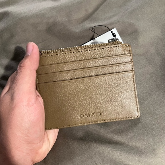 NWT Calvin Klein Mens wallet card holder - Picture 3 of 5